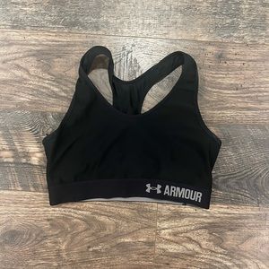 Black under armor sports bra, size small